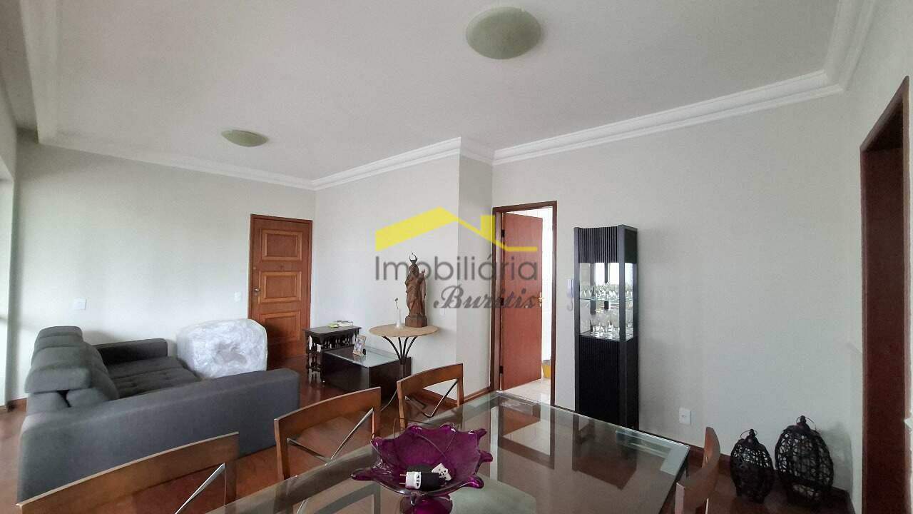 Apartamento à venda no Buritis: 