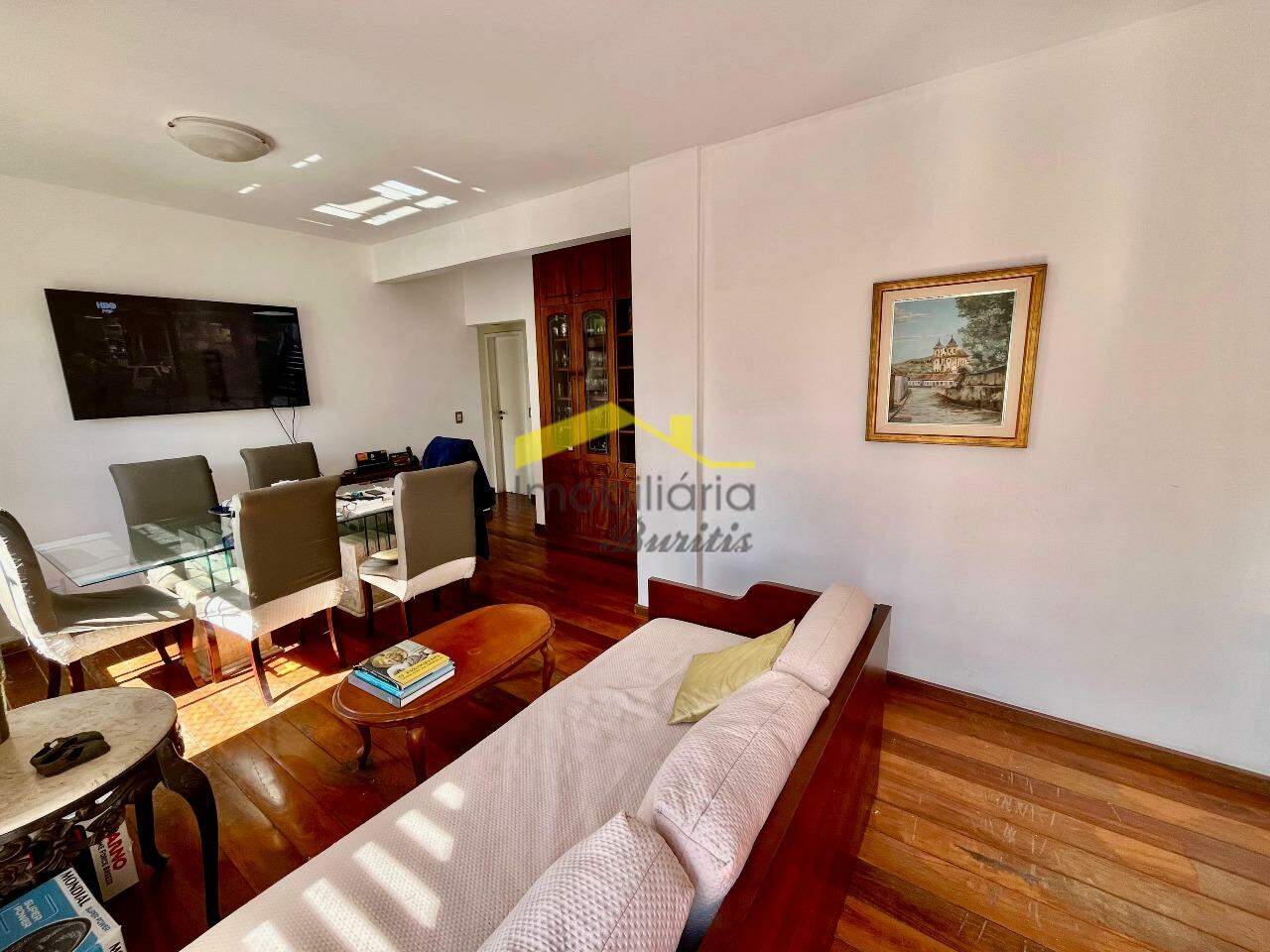 Apartamento à venda no Buritis: 