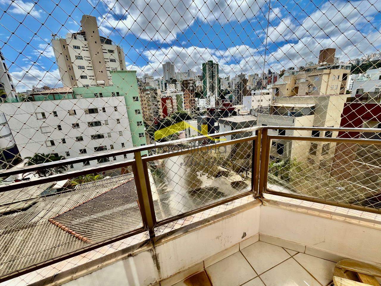 Apartamento à venda no Buritis: 