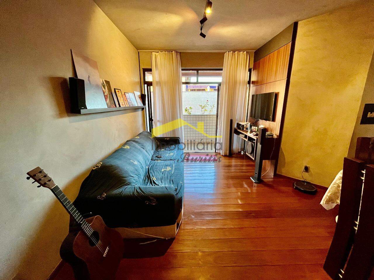 Cobertura à venda no Buritis: 