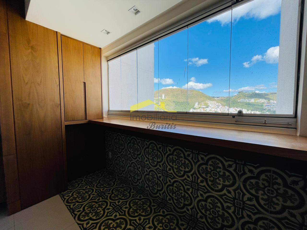 Apartamento à venda no Buritis: 