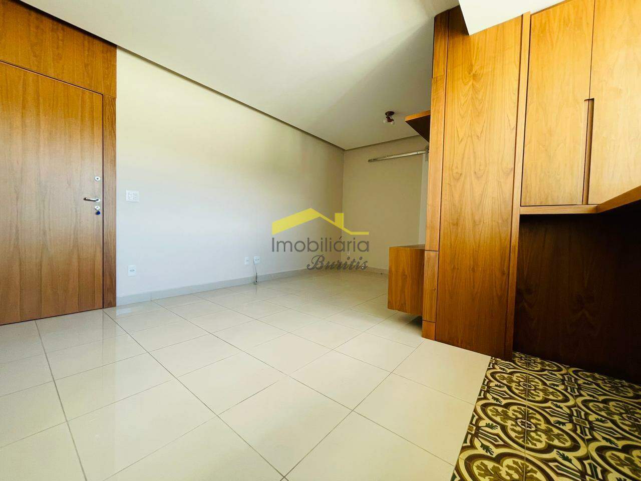 Apartamento à venda no Buritis: 