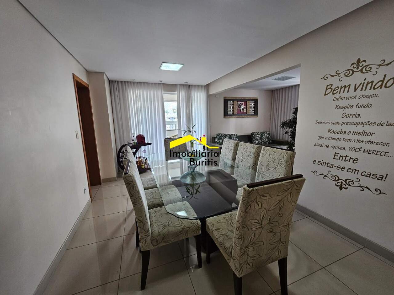 Apartamento à venda no Buritis: 