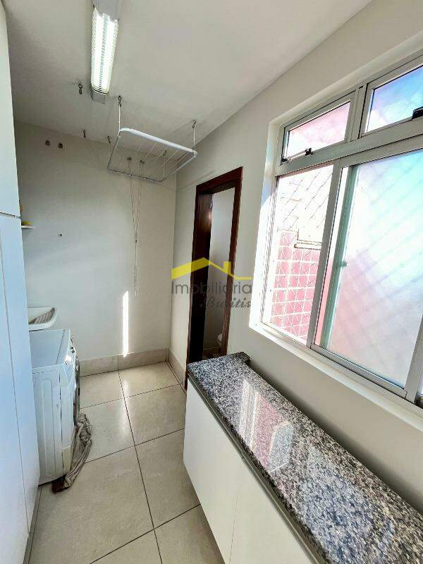 Cobertura à venda no Alto Barroca: 