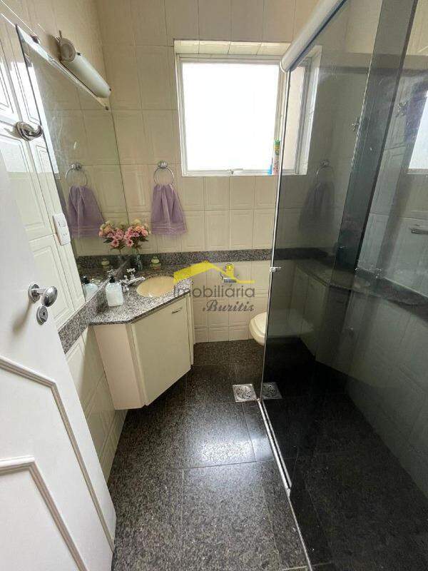 Cobertura à venda no Buritis: 