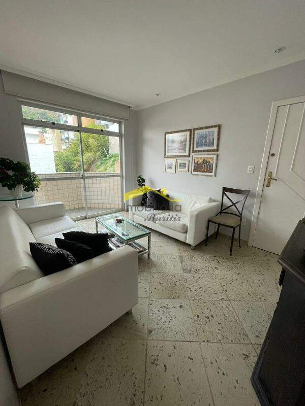 Cobertura à venda no Buritis: 