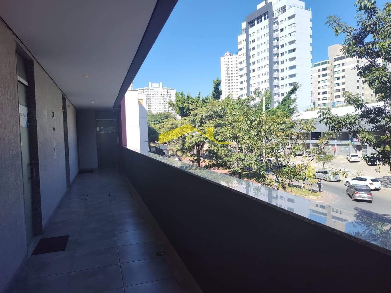 Sala à venda no Buritis: 