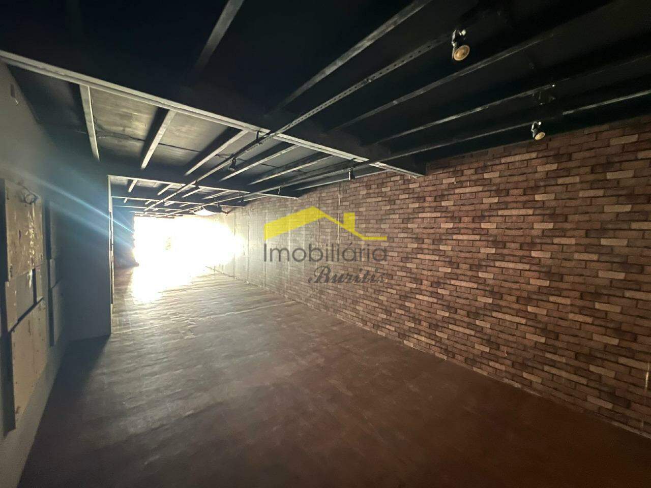 Loja para aluguel no Gutierrez: 