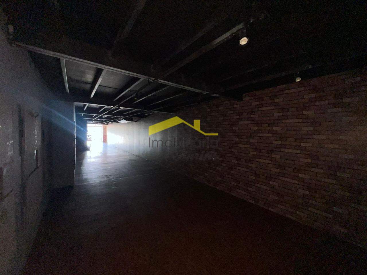 Loja para aluguel no Gutierrez: 