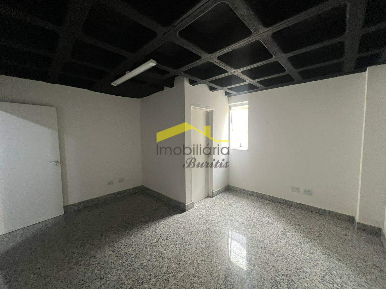 Sala para aluguel no Buritis: 