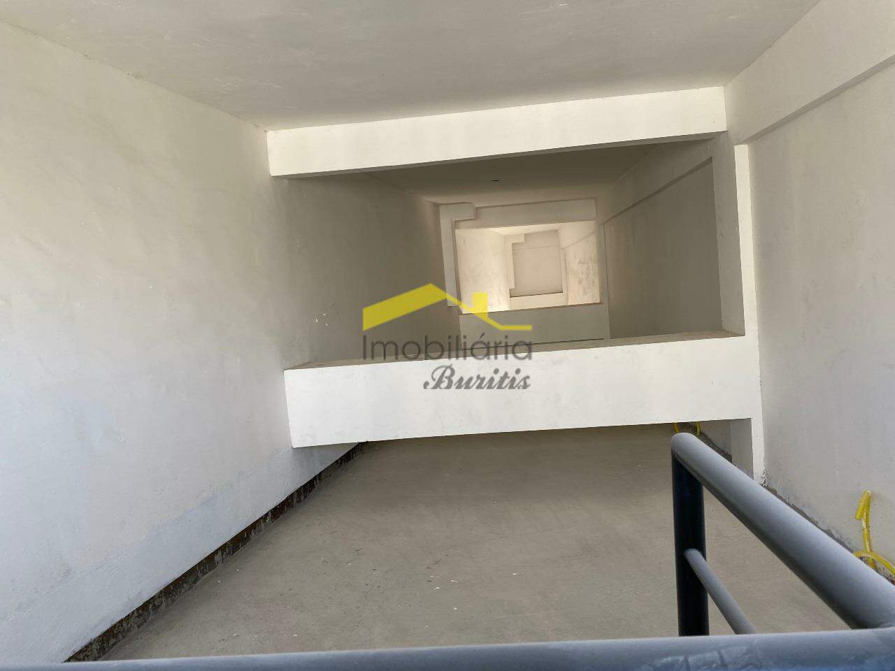 Loja para aluguel no Buritis: 