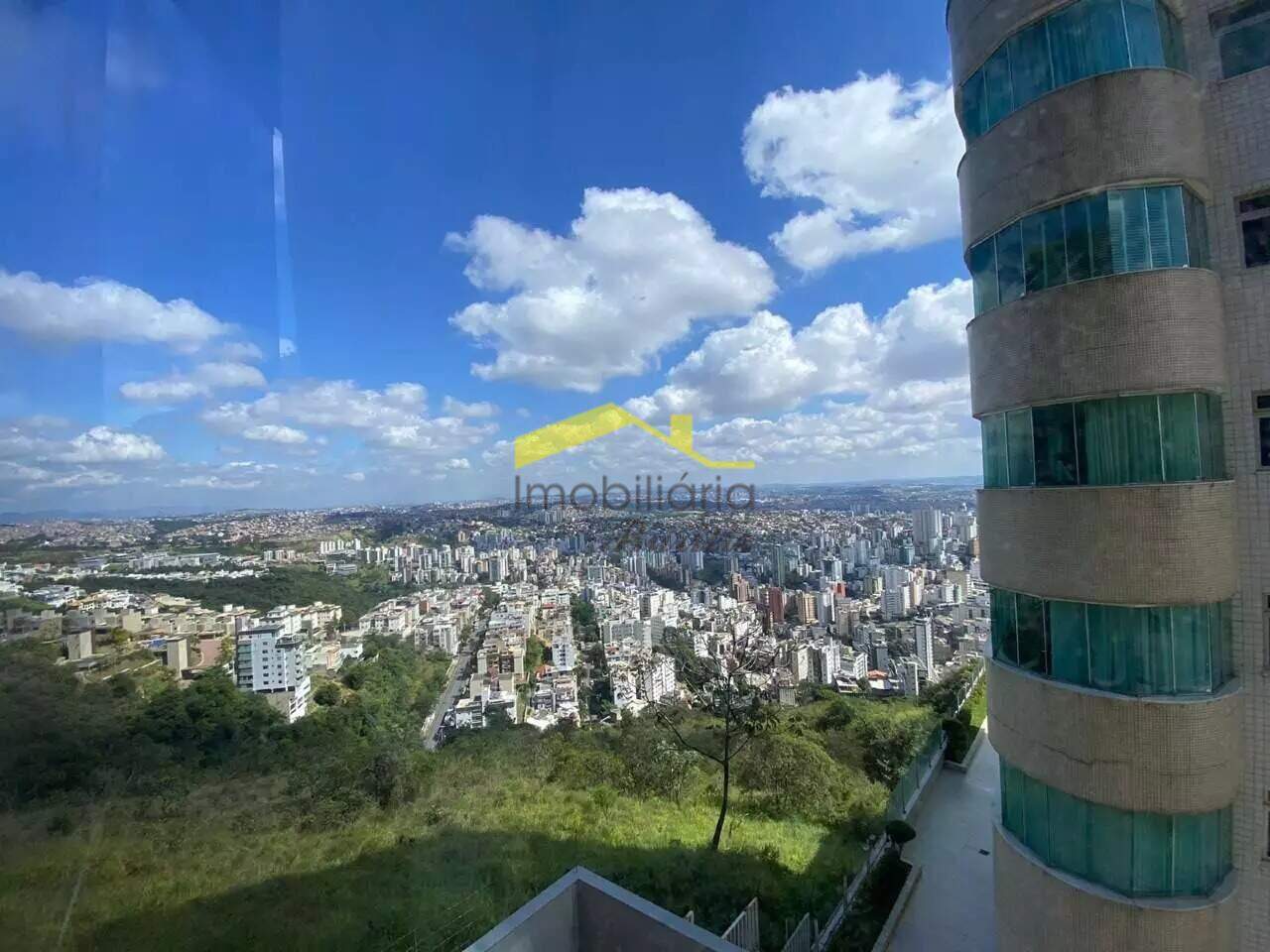 Apartamento à venda no Buritis: 