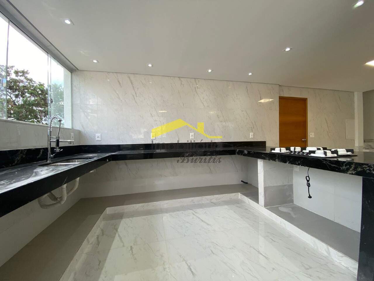 Casa à venda no Estoril: 