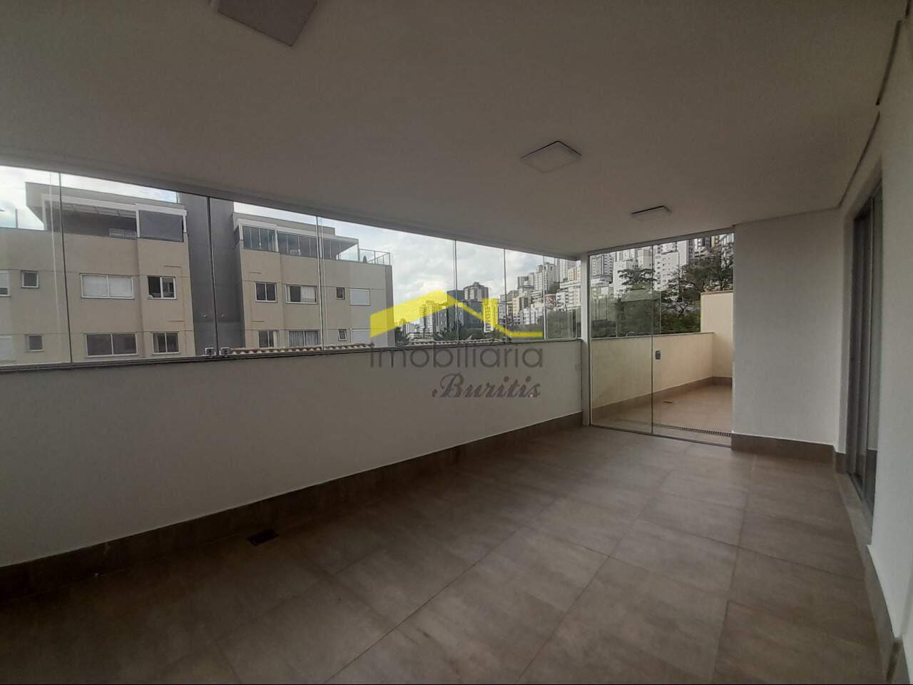 Apartamento com área privativa à venda no Buritis: 