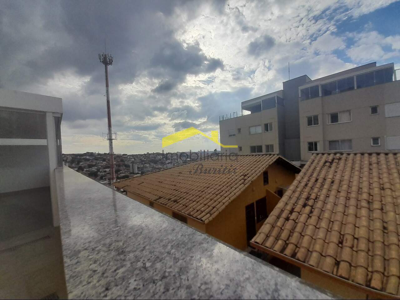 Apartamento com área privativa à venda no Buritis: 