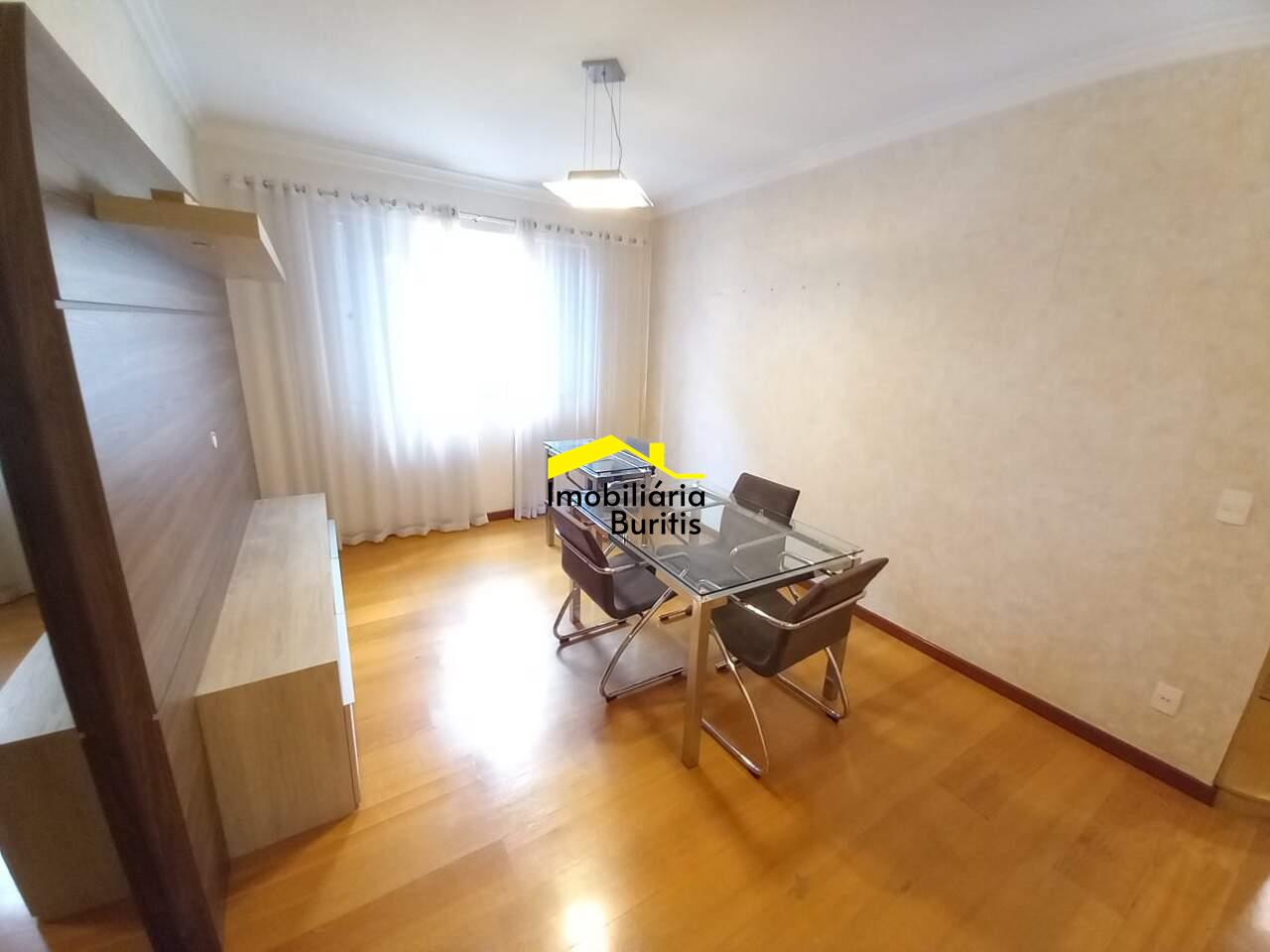 Apartamento à venda no Estoril: 