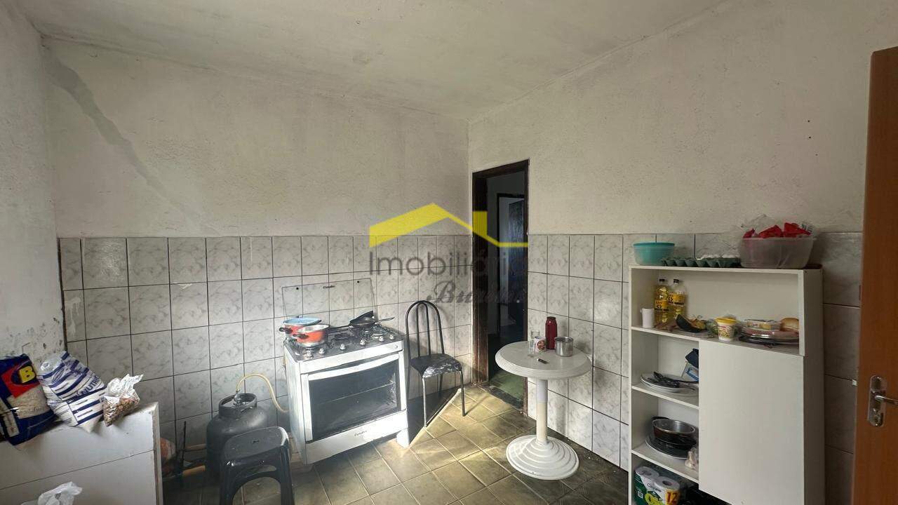 Casa à venda no Palmeiras: 