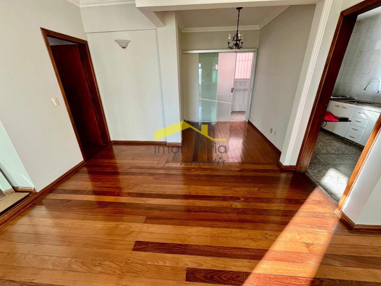 Apartamento para aluguel no Buritis: 