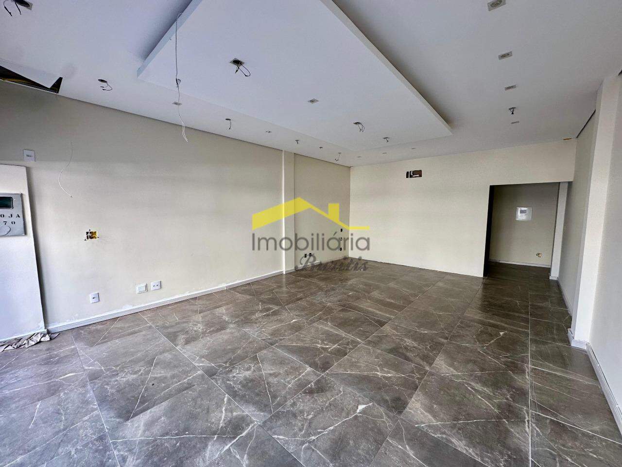 Loja para aluguel no Buritis: 