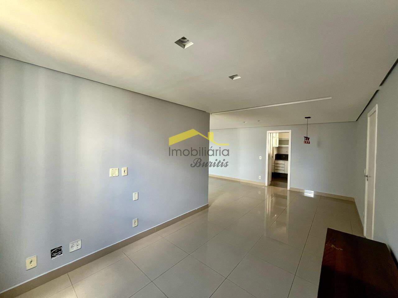 Apartamento à venda no Buritis: 