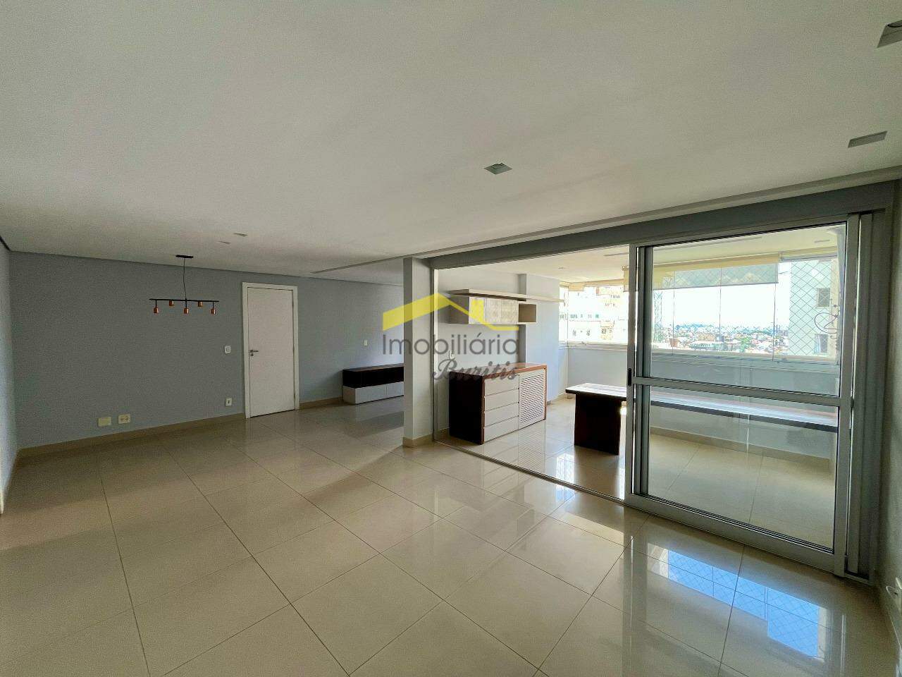 Apartamento à venda no Buritis: 