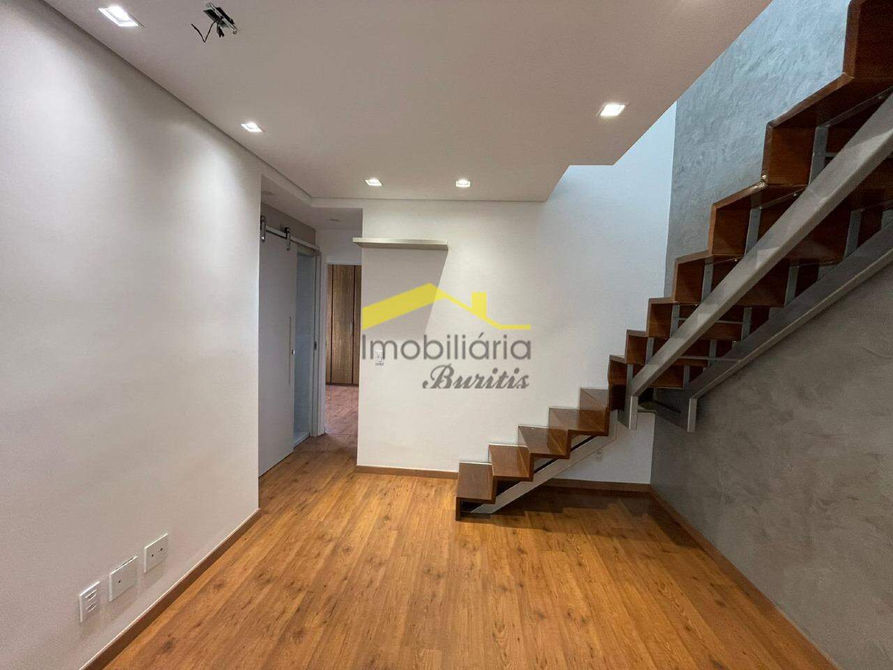 Cobertura à venda no Buritis: 