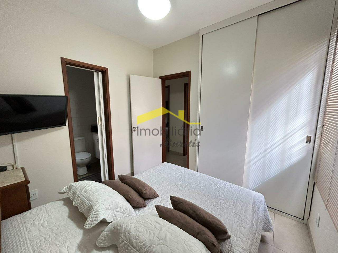 Apartamento com área privativa à venda no Buritis: 