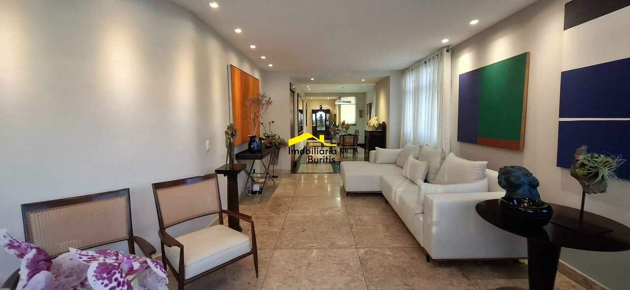 Apartamento Triplex à venda no Mangabeiras: 