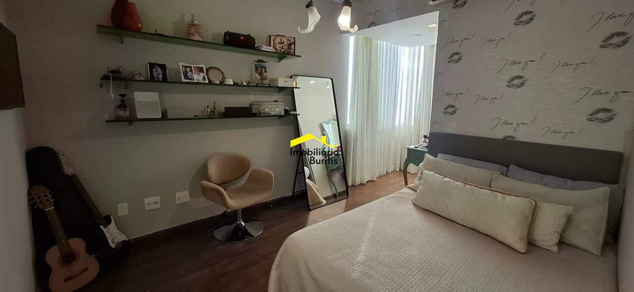 Apartamento Triplex à venda no Mangabeiras: 