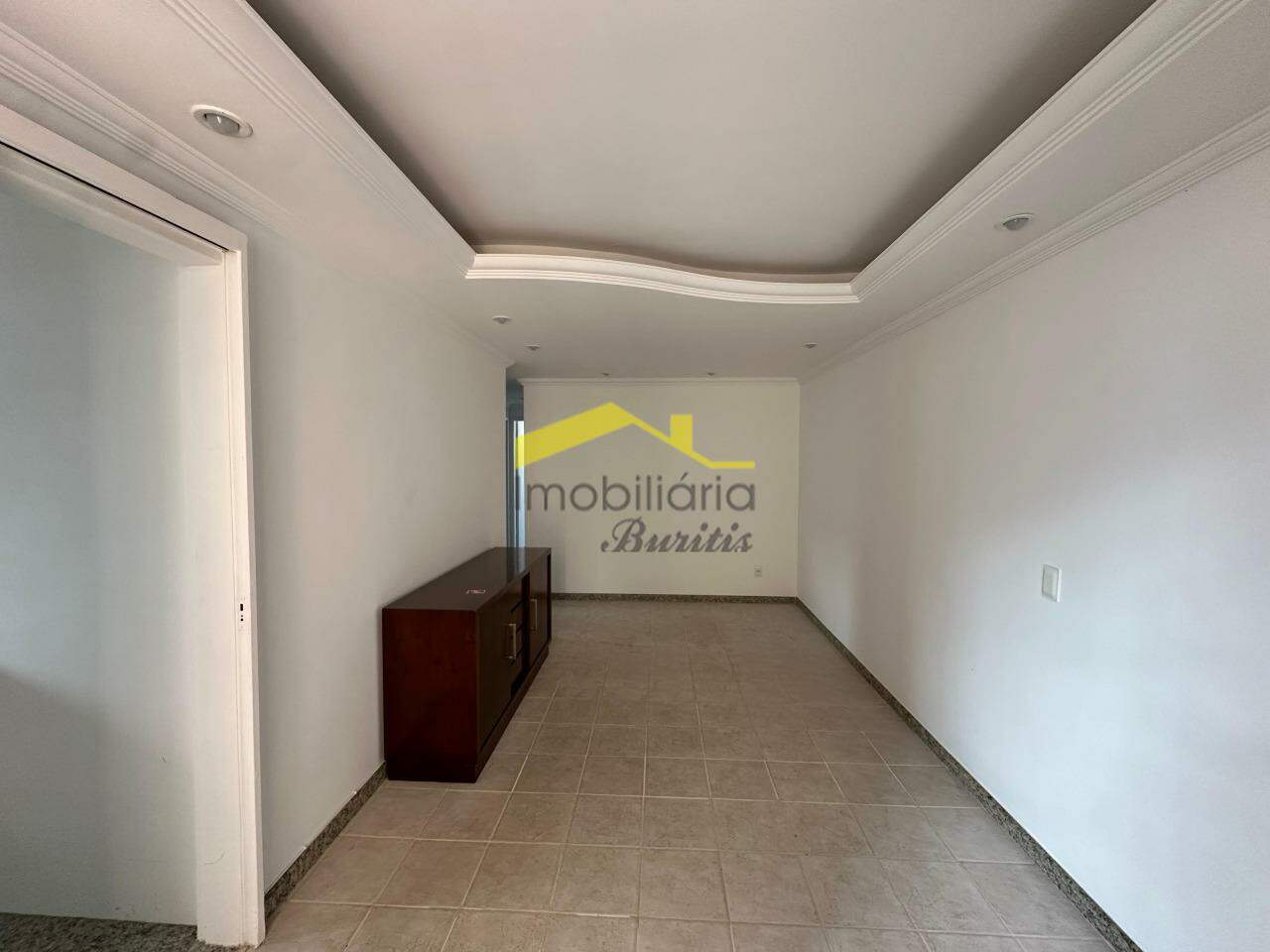 Apartamento para aluguel no Buritis: 