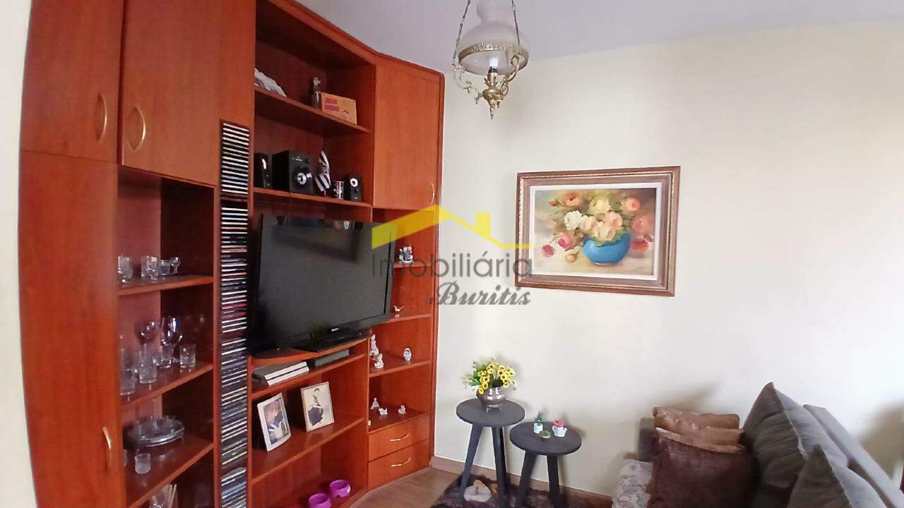 Apartamento para aluguel no Buritis: 