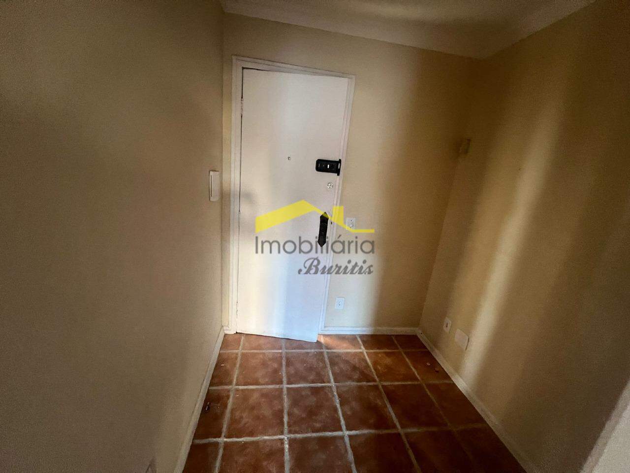 Sala para aluguel no Barro Preto: 