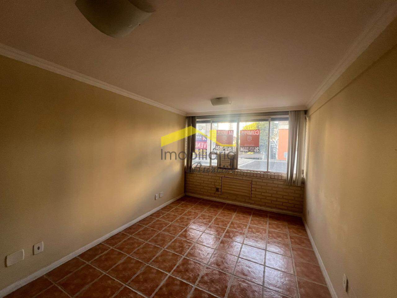 Sala para aluguel no Barro Preto: 