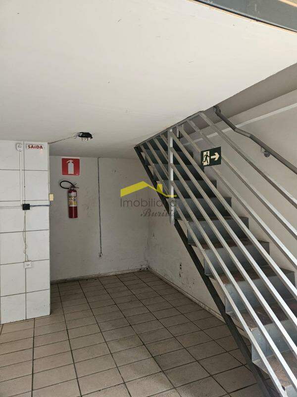 Loja para aluguel no Havaí: 