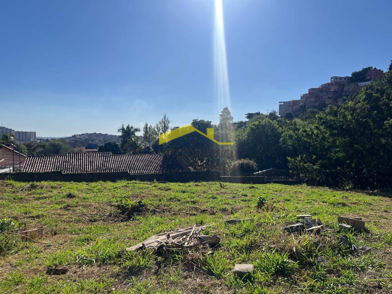 Lote à venda no Estoril: 