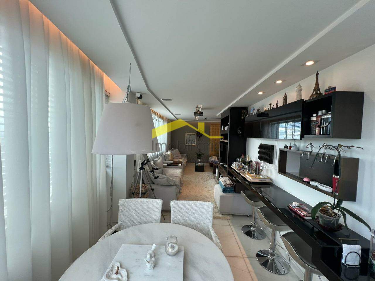 Apartamento à venda no Buritis: 