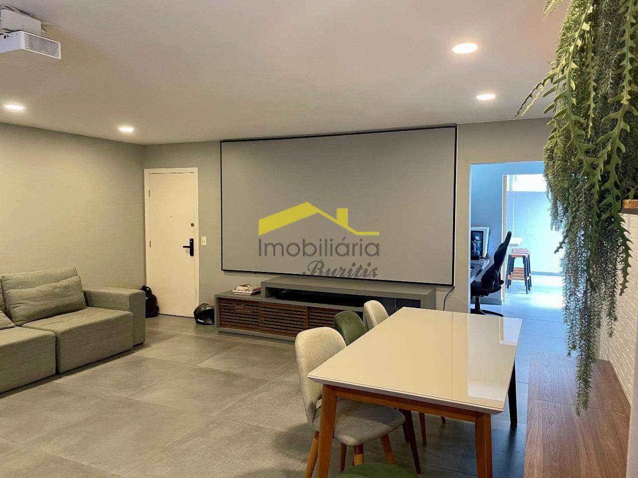 Área privativa à venda no Buritis: 