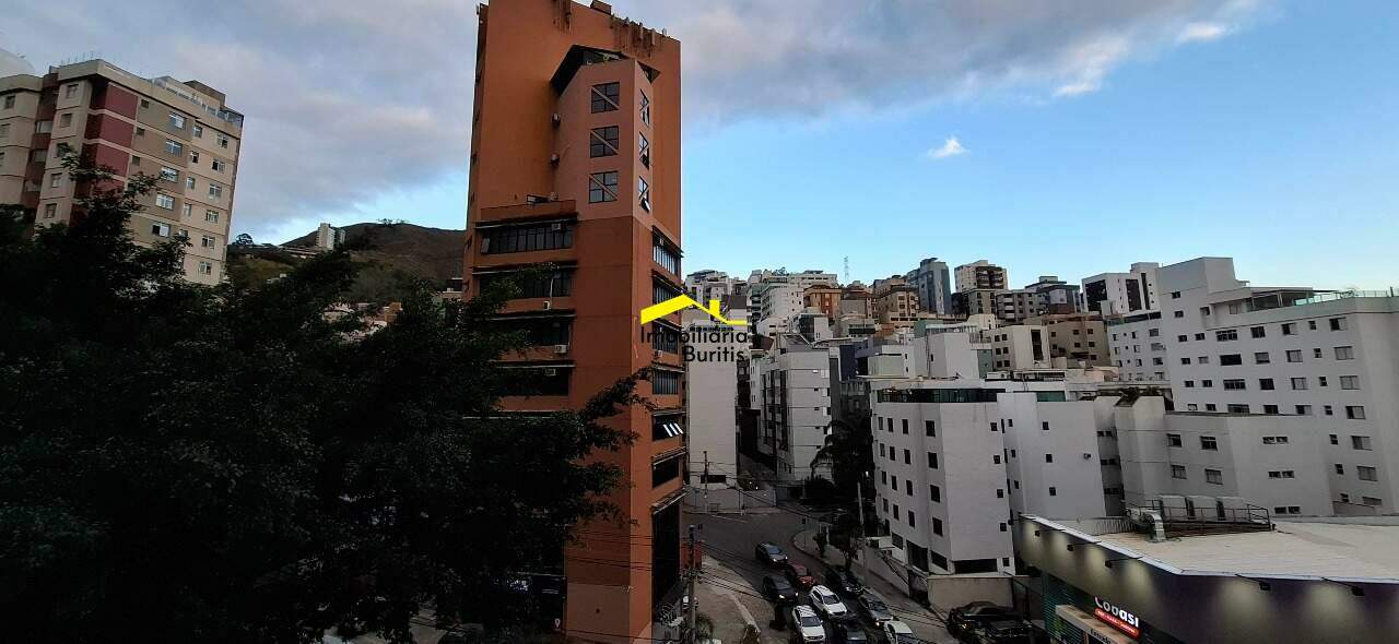 Apartamento à venda no Buritis: 