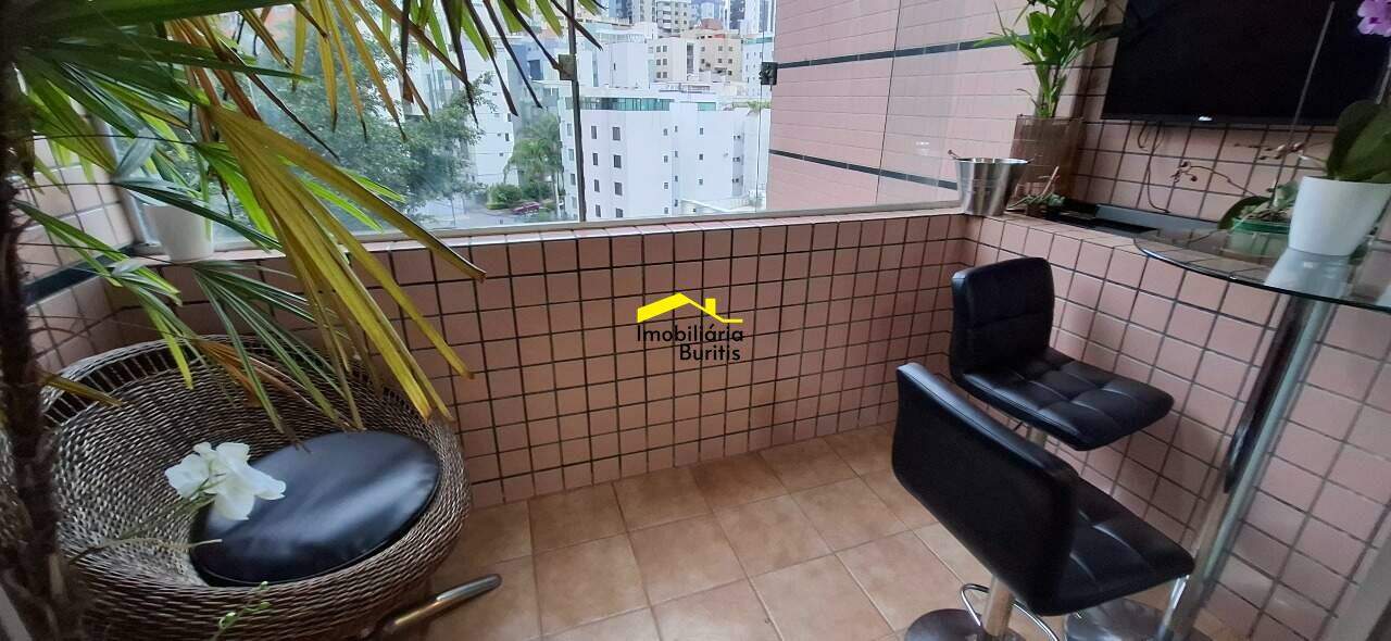 Apartamento à venda no Buritis: 