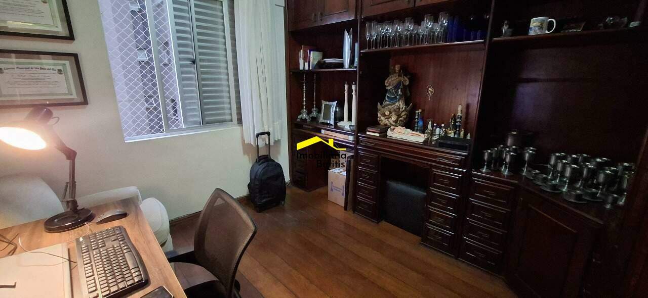 Apartamento à venda no Buritis: 