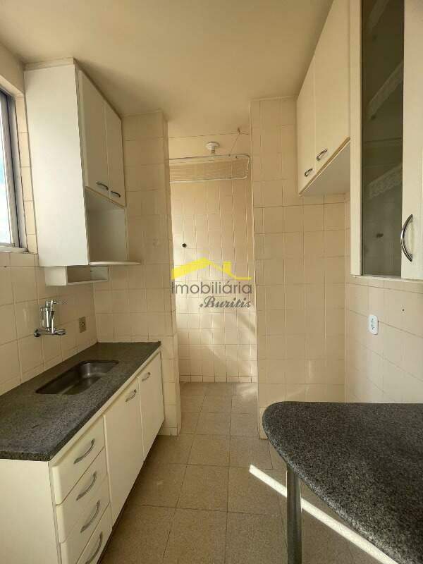 Apartamento à venda no Buritis: Cozinha