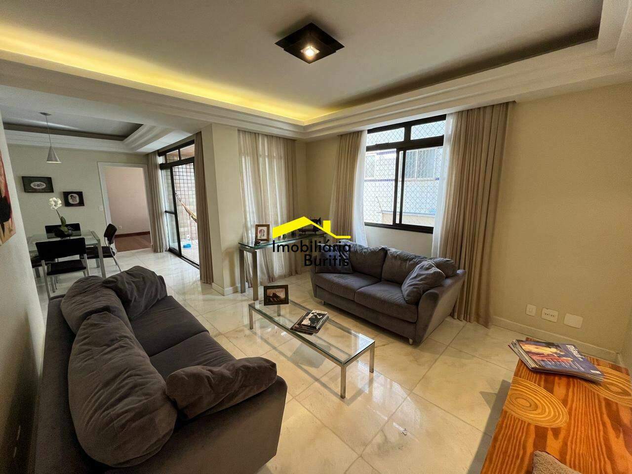 Apartamento à venda no Buritis: 