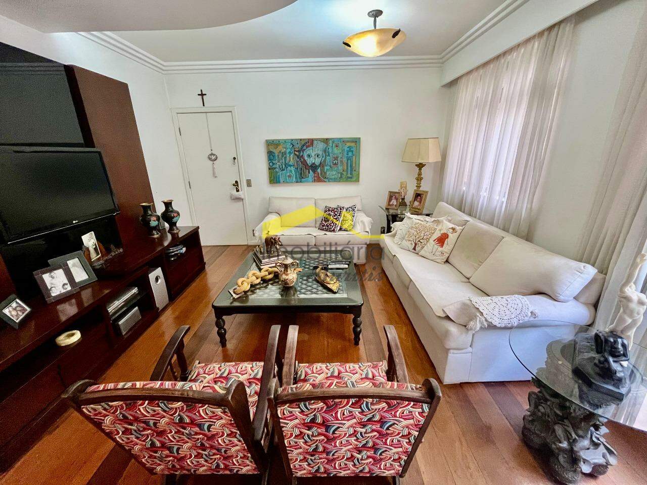 Apartamento à venda no Buritis: 