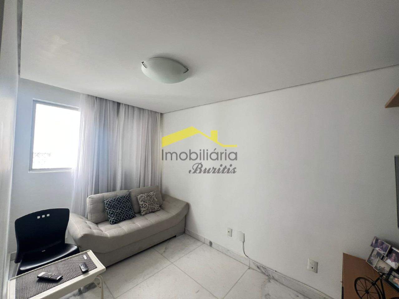 Apartamento com área privativa à venda no Buritis: 