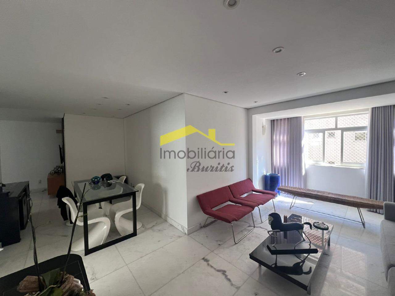 Apartamento com área privativa à venda no Buritis: 