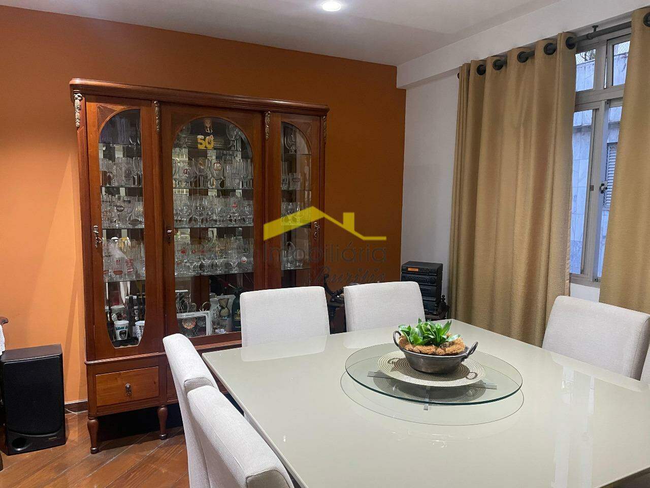 Cobertura à venda no Buritis: 