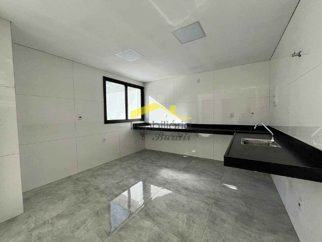 Apartamento com área privativa à venda no Buritis: 