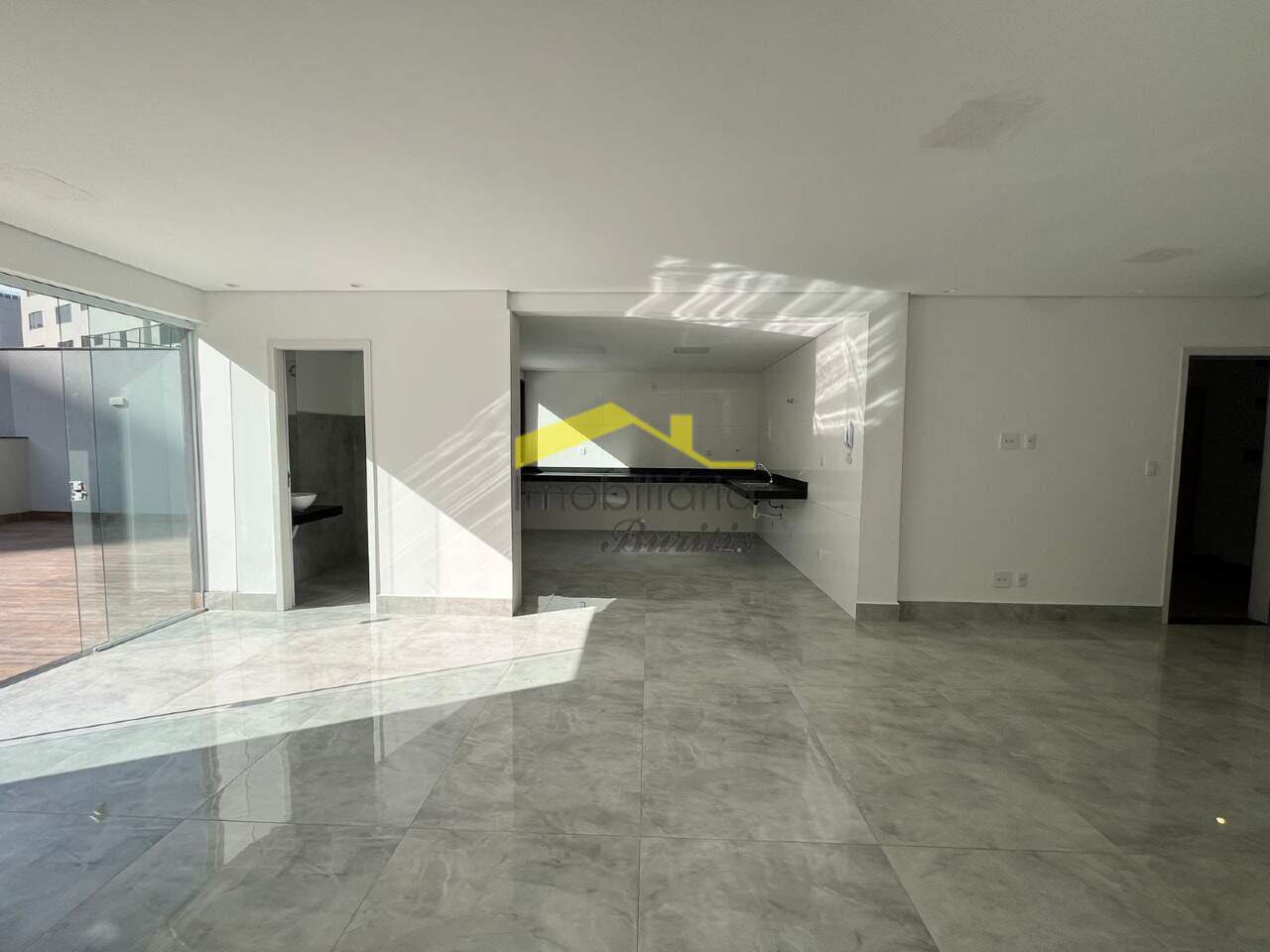 Apartamento com área privativa à venda no Buritis: 