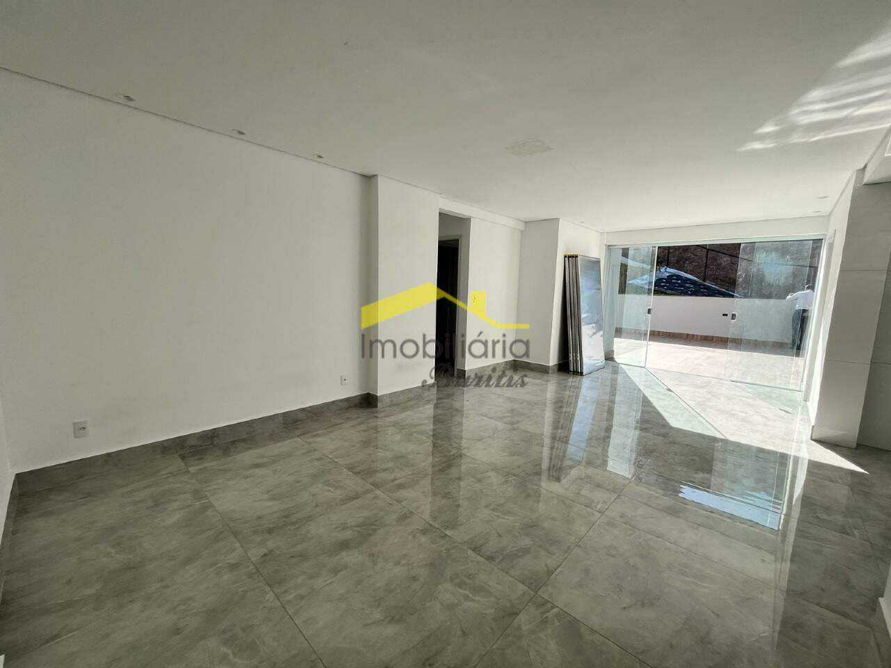 Apartamento com área privativa à venda no Buritis: 