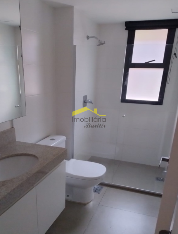 Apartamento com área privativa para aluguel no Savassi: 